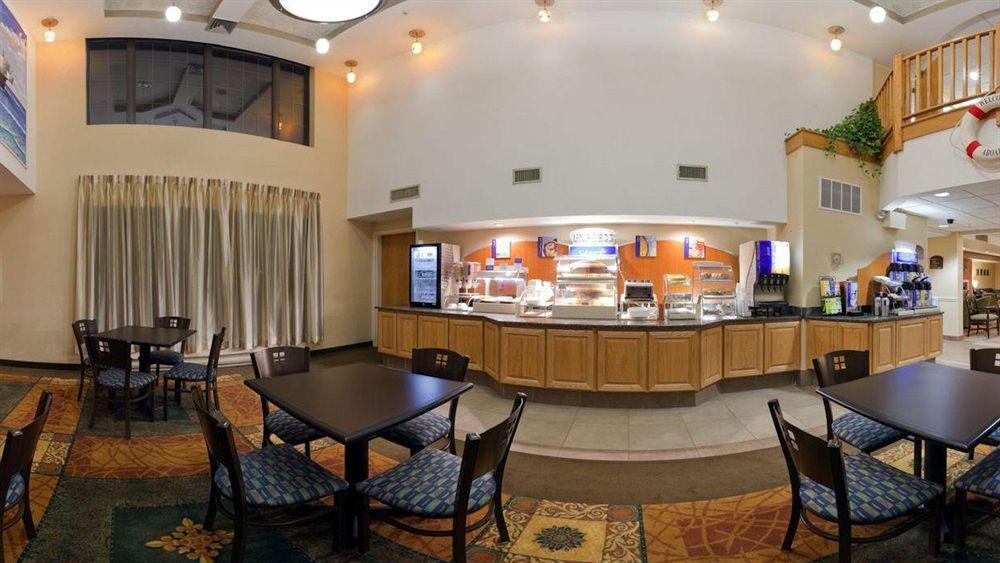 Holiday Inn Express & Suites Carneys Point - Pennsville By Ihg Zewnętrze zdjęcie