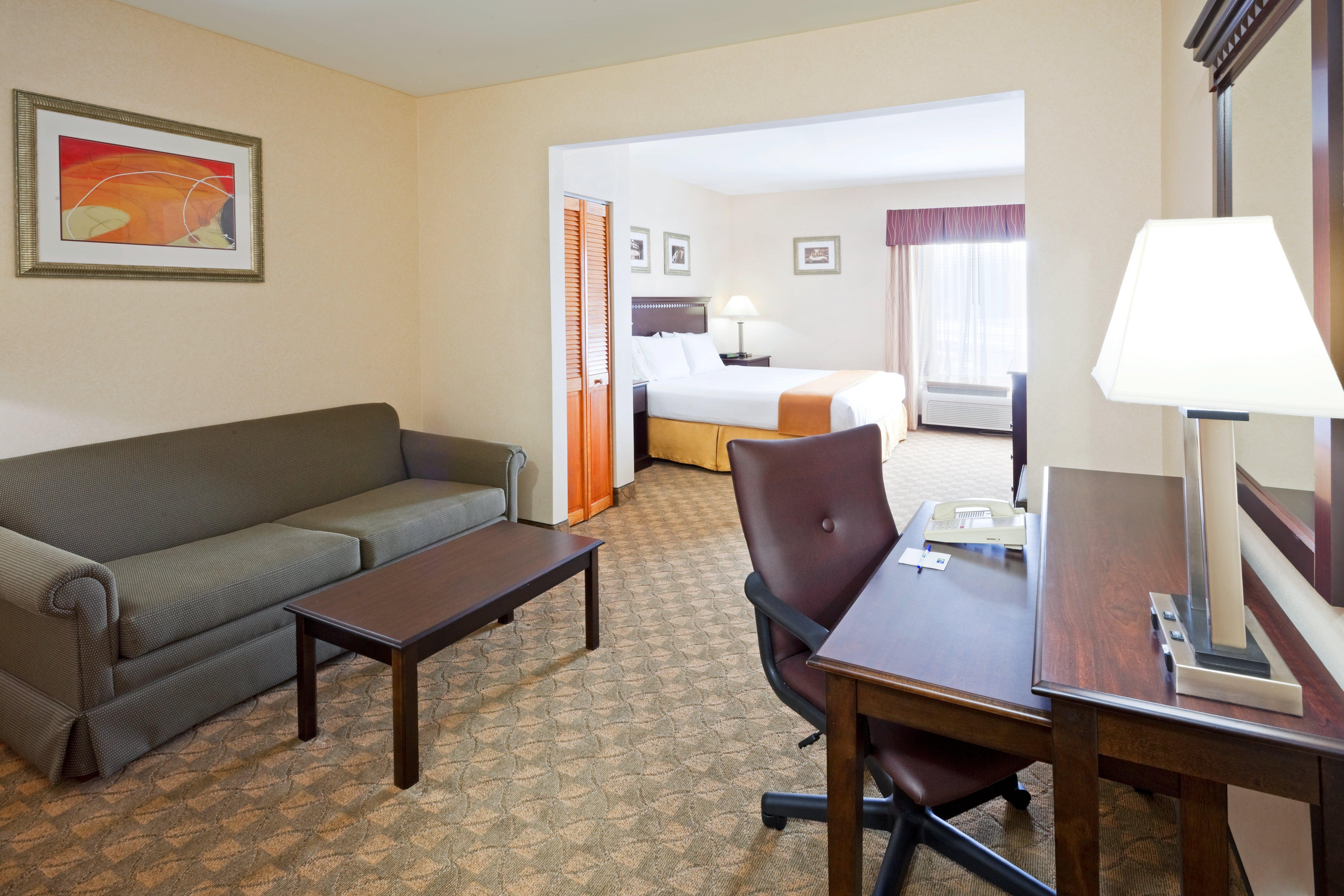 Holiday Inn Express & Suites Carneys Point - Pennsville By Ihg Zewnętrze zdjęcie