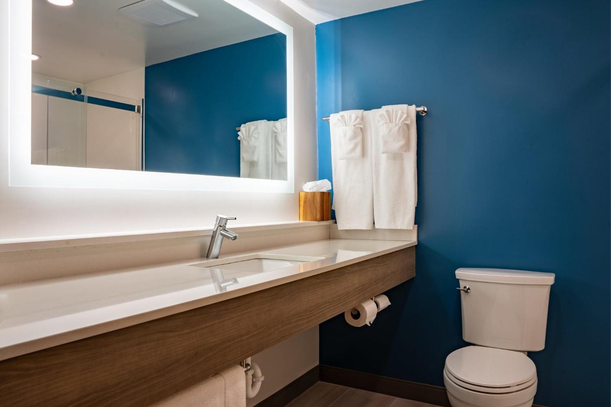 Holiday Inn Express & Suites Carneys Point - Pennsville By Ihg Zewnętrze zdjęcie