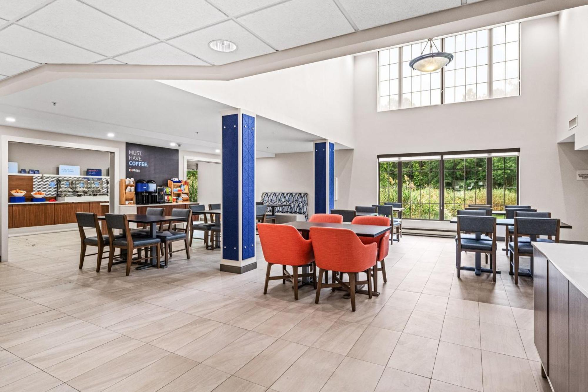 Holiday Inn Express & Suites Carneys Point - Pennsville By Ihg Zewnętrze zdjęcie